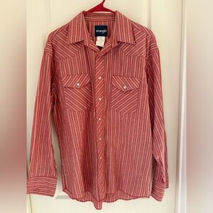 Wrangler Men's Casual Red and White Striped Shirt